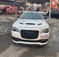 کرایسلەر 300